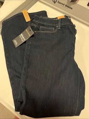 DKNY Women's Skinny Jeans in Dark Indigo Blue